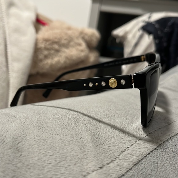Versace Sunglasses - Picture 7 of 12